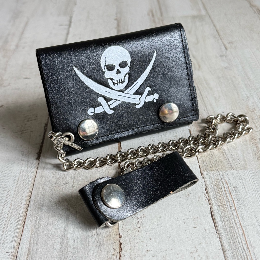 Pirate Wallet With Chain